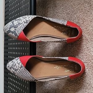 Toms Jutti Ballet Flats